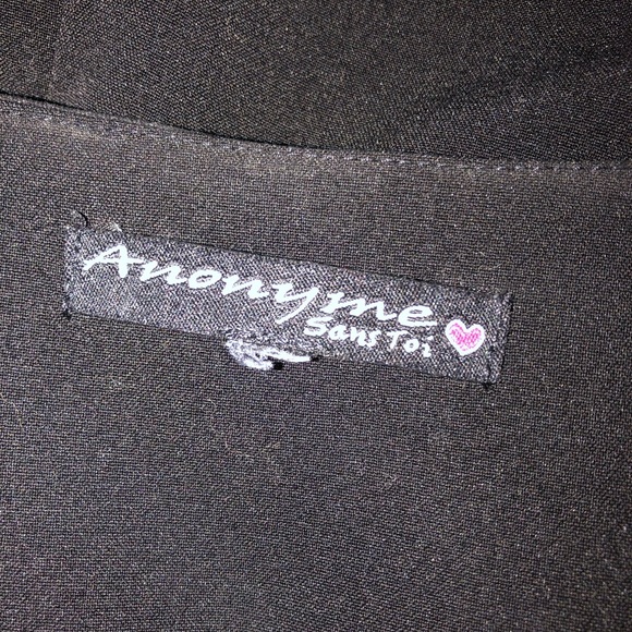 Cute Black Vest - Picture 3 of 4